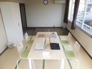 香川県高松市こどもITプログラミングものづくり教室サンステップ教室風景sunstep_room002