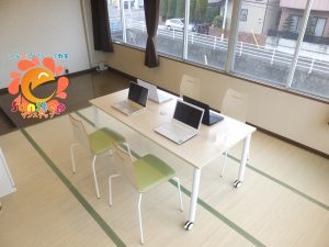 香川県高松市こどもITプログラミングものづくり教室サンステップ教室風景sunstep_room003_02
