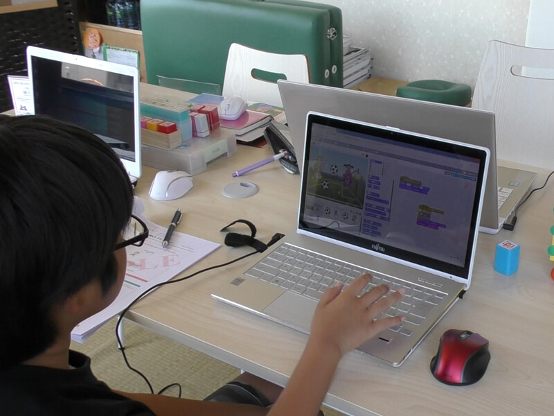 香川県高松市こどもITプログラミング教室サンステップ大人顔負け！プログラミング教室に通学６回目の小学生６年生が作ったゲームのすごいところ20170617_001